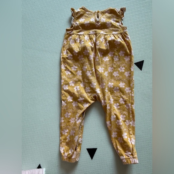 Carters|Baby girl,toddler mustard yellow Floral sleeveless jumpsuit,boxy•••24M - Picture 3 of 5